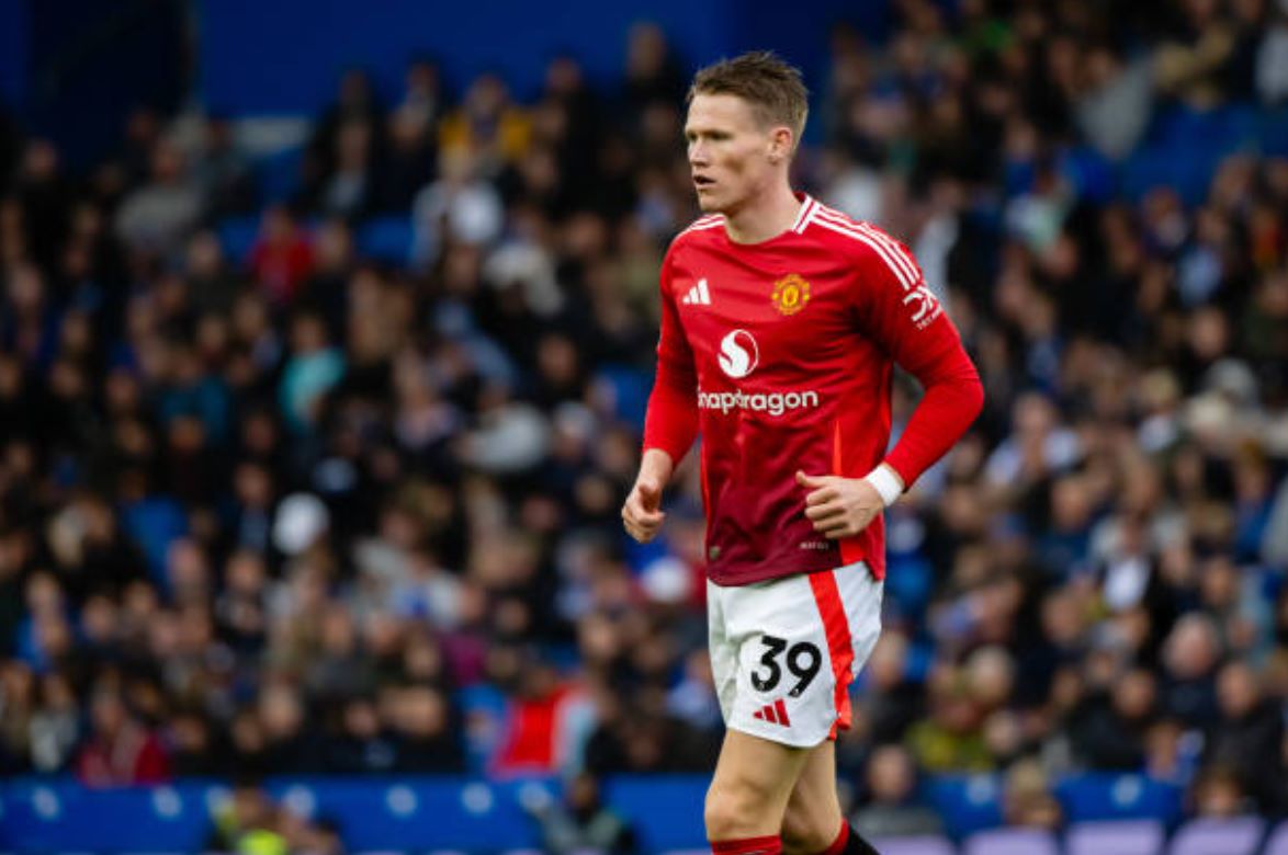 Ten Hag giải thích lý do McTominay (trong ảnh) phải rời Man United.